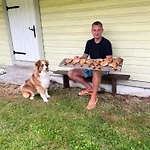 Uuelu Turismitalu * Korkkula (Saare)