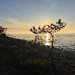 Uuelu Turismitalu 度假居 *