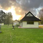 Uuelu Turismitalu Korkkula (Saare)