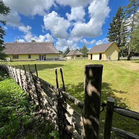 Holiday home Uuelu Turismitalu *