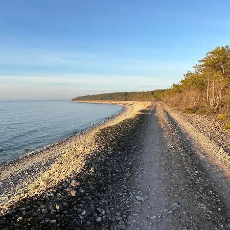 Uuelu Turismitalu