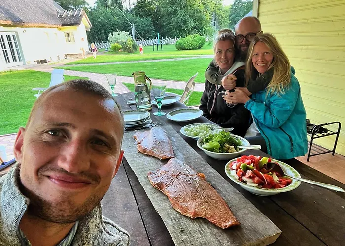 Uuelu Turismitalu Nyaraló *