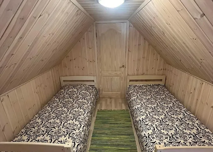 Nyaraló Uuelu Turismitalu *