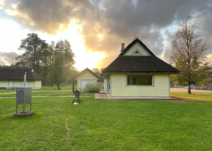 Uuelu Turismitalu Kõrkküla