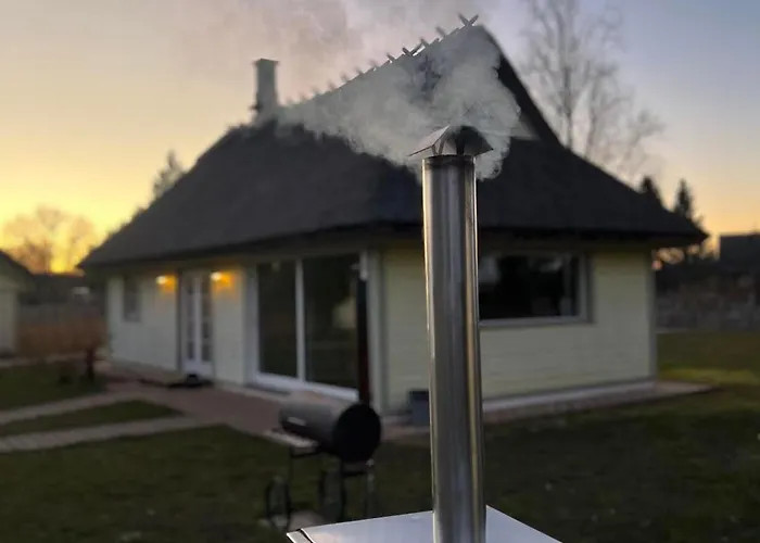 Nyaraló Uuelu Turismitalu Kõrkküla