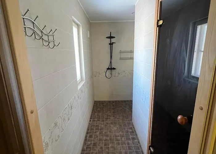 Nyaraló Uuelu Turismitalu *