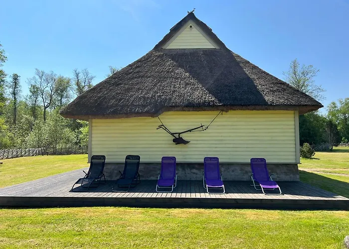 Nyaraló Uuelu Turismitalu Kõrkküla