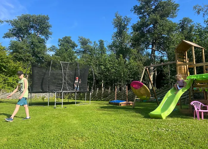 Nyaraló Uuelu Turismitalu